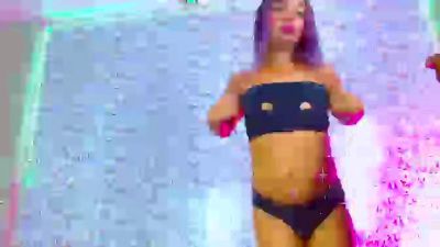 Thechocoshot live cam on Cam4