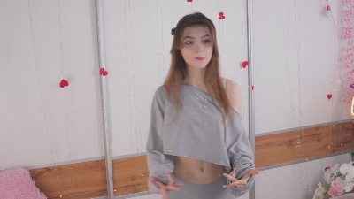 ThedaSvetlak live cam on Cam4