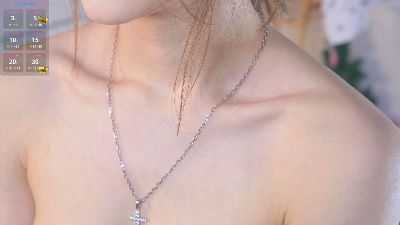 ThedaSvetlak live cam on Cam4