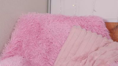 ThedaSvetlak live cam on Cam4