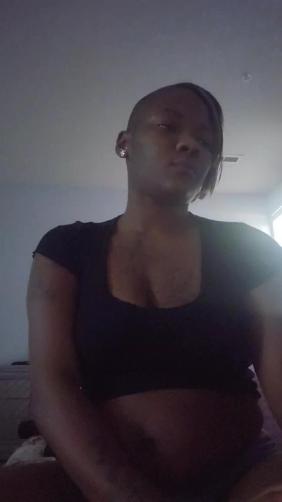 TheeRealGoddess live cam on Cam4