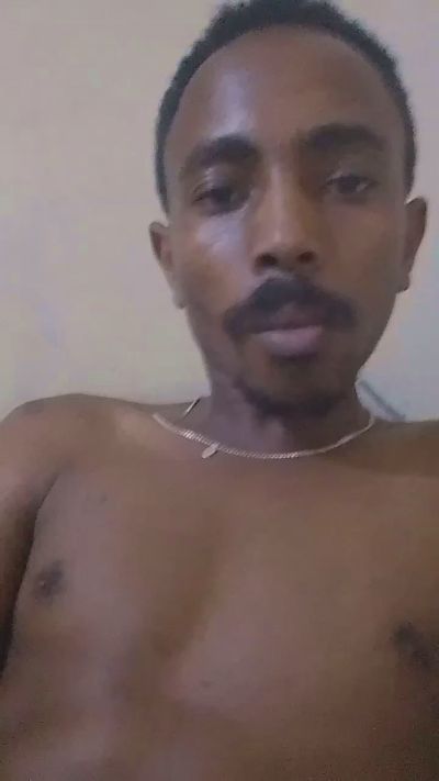 Theeblvckone live cam on Cam4