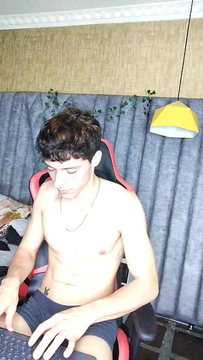 Theghostforeons live cam on Cam4