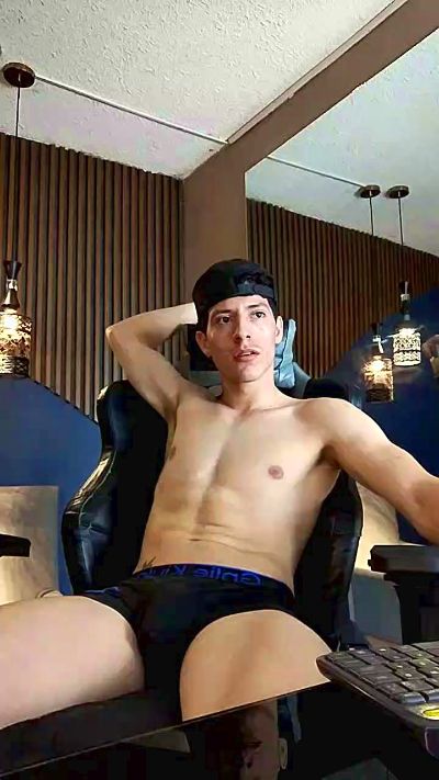Theghostforeons live cam on Cam4