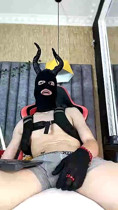 Theghostforeons live cam on Cam4