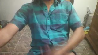 Thehornib0i live cam on Cam4