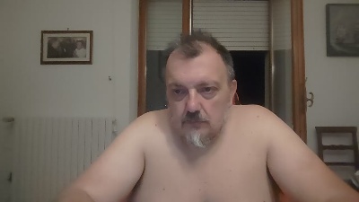 Theitalianpapi live cam on Cam4