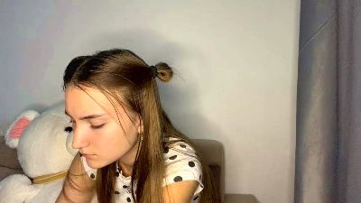 ThelmaMarchal live cam on Cam4