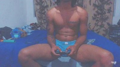 Theniga live cam on Cam4