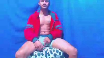Theniga live cam on Cam4