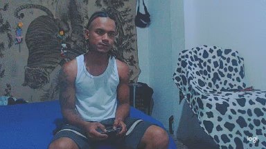 Theniga live cam on Cam4