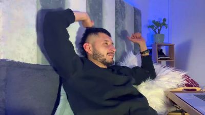 TheoVega live cam on Cam4