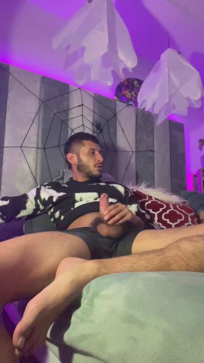 TheoVega live cam on Cam4