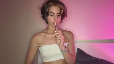 TheolaHoesing live cam on Cam4