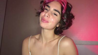TheolaHoesing live cam on Cam4