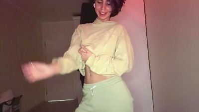 TheolaHoesing live cam on Cam4