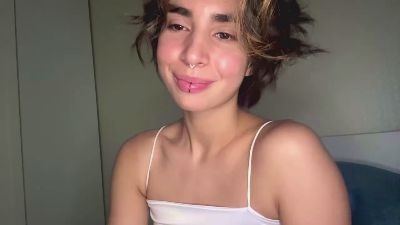 TheolaHoesing live cam on Cam4