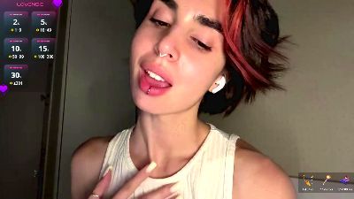 TheolaHoesing live cam on Cam4