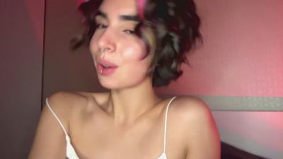 TheolaHoesing live cam on Cam4
