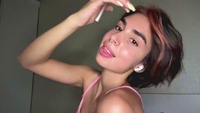 TheolaHoesing live cam on Cam4