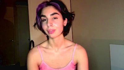 TheolaHoesing live cam on Cam4