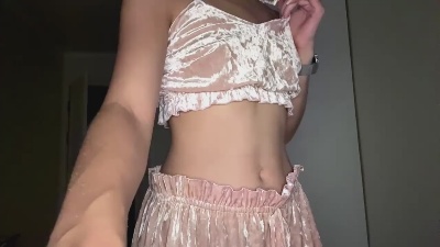 TheolaHoesing live cam on Cam4