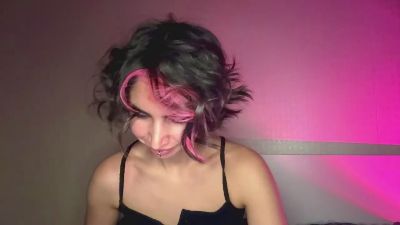 TheolaHoesing live cam on Cam4