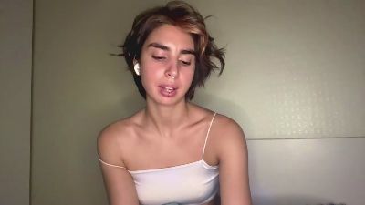 TheolaHoesing live cam on Cam4