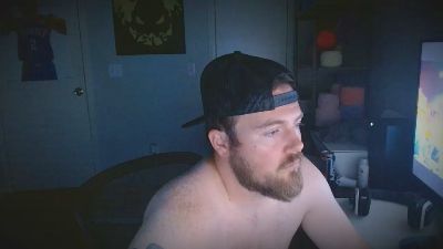 Theone0722 live cam on Cam4
