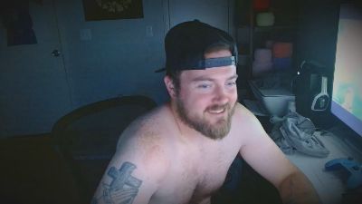 Theone0722 live cam on Cam4