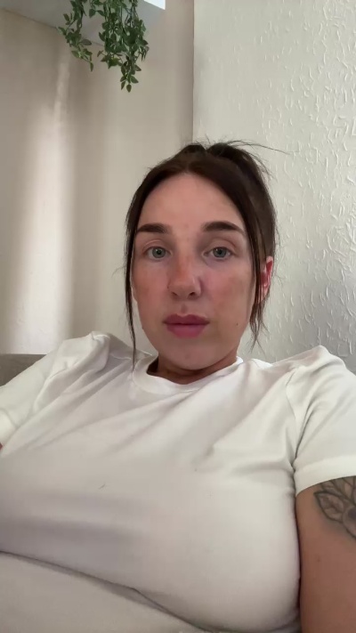 Therealrose live cam on Cam4