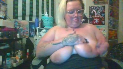 Therealstackz69 live cam on Cam4