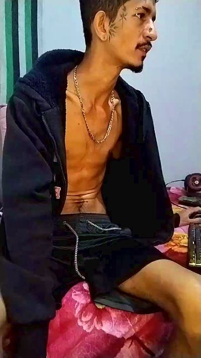 Theyllors2 live cam on Cam4