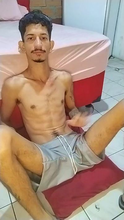 Theyllors2 live cam on Cam4