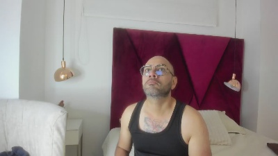 Thiago_Sins live cam on Cam4