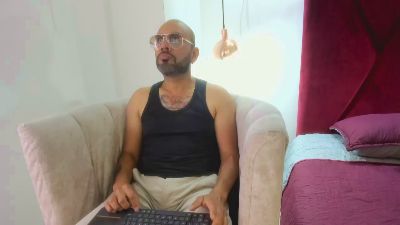 Thiago_Sins live cam on Cam4