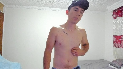 Thiago_deseo22 live cam on Cam4
