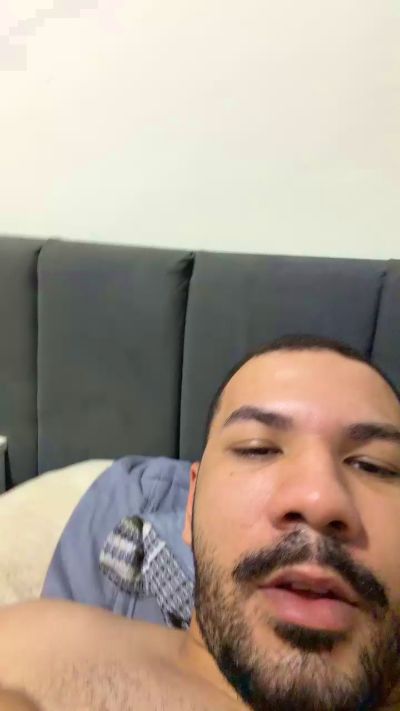 Thiagoho live cam on Cam4