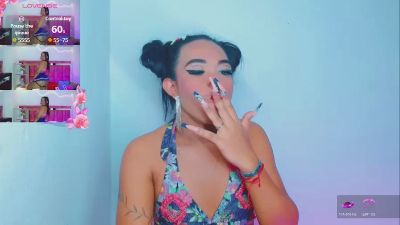 ThiaraVarannes live cam on Cam4