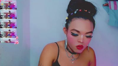 ThiaraVarannes live cam on Cam4
