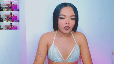 ThiaraVarannes live cam on Cam4