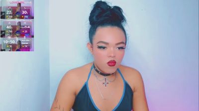 ThiaraVarannes live cam on Cam4