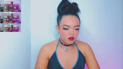 ThiaraVarannes live cam on Cam4