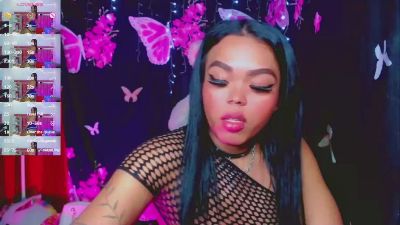ThiaraVarannes live cam on Cam4