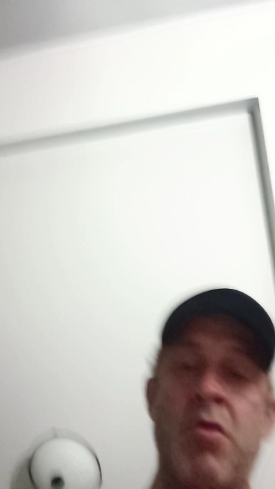 ThickDMatty live cam on Cam4