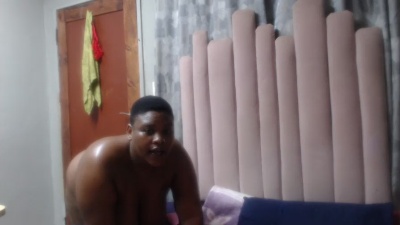Thickebonyx94 live cam on Cam4
