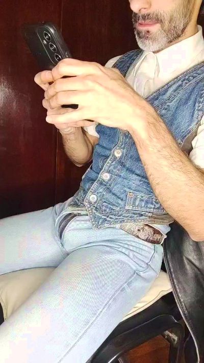 Thisboil live cam on Cam4