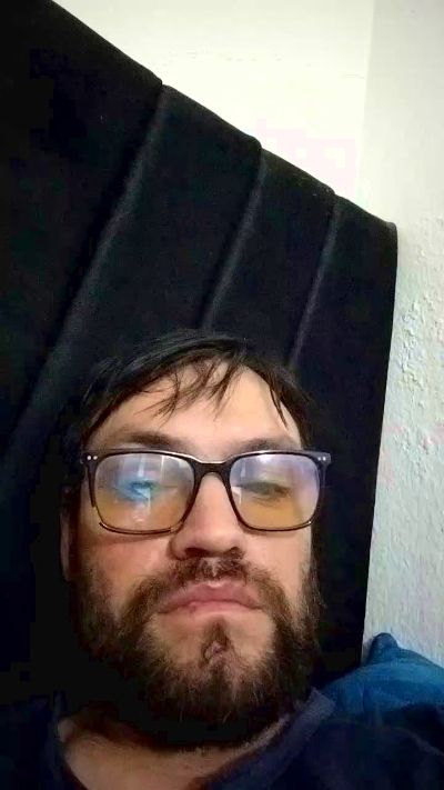Thomas2631 live cam on Cam4