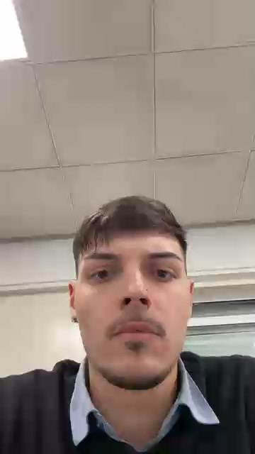 ThomasRM98 live cam on Cam4