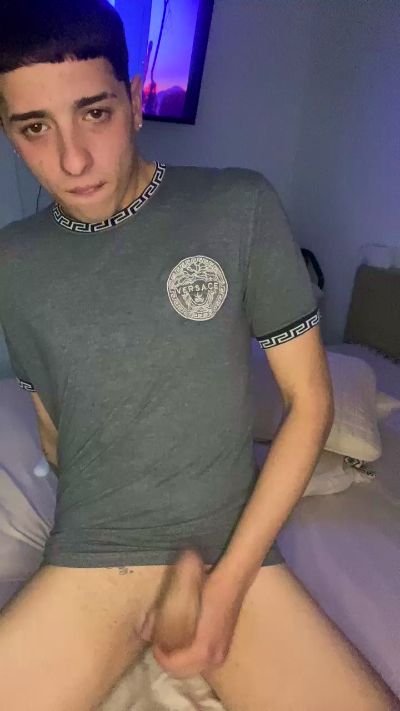 Thomikaty98 live cam on Cam4